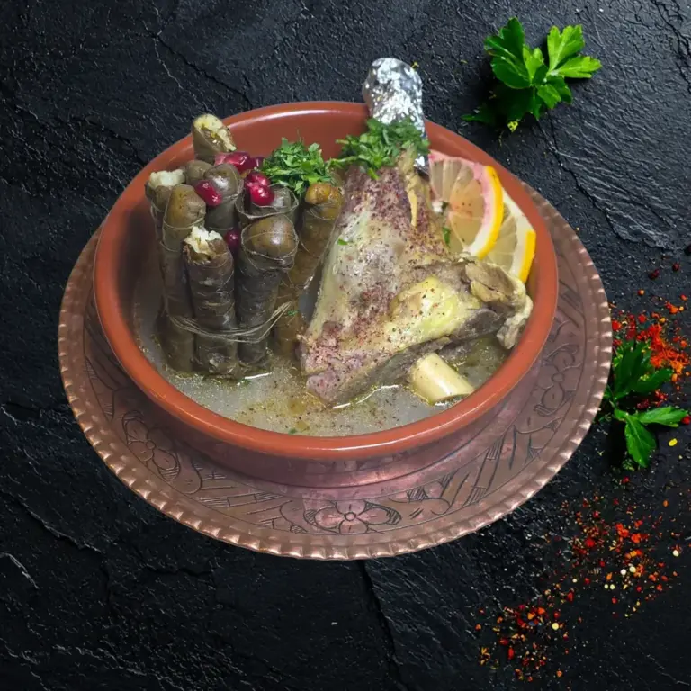 ورق عنب باللحم — مطعم زمرد برلين