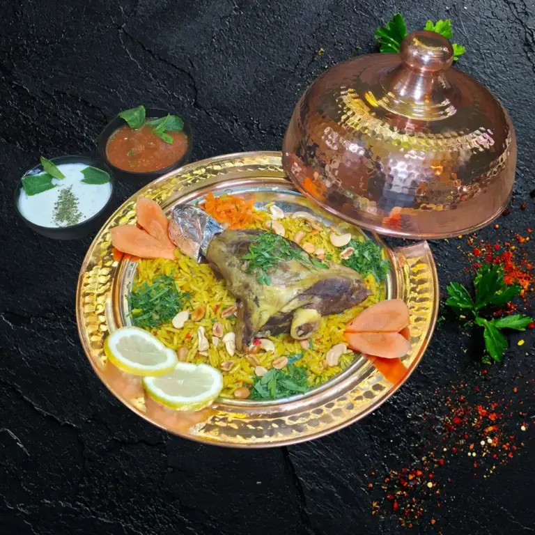 كبسة لحم غنم — مطعم زمرد برلين